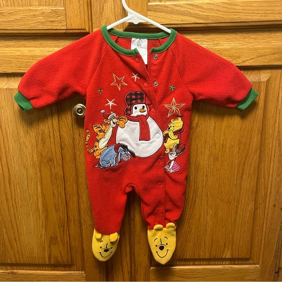 Disney Other - Disney Winnie the Pooh baby onsie
